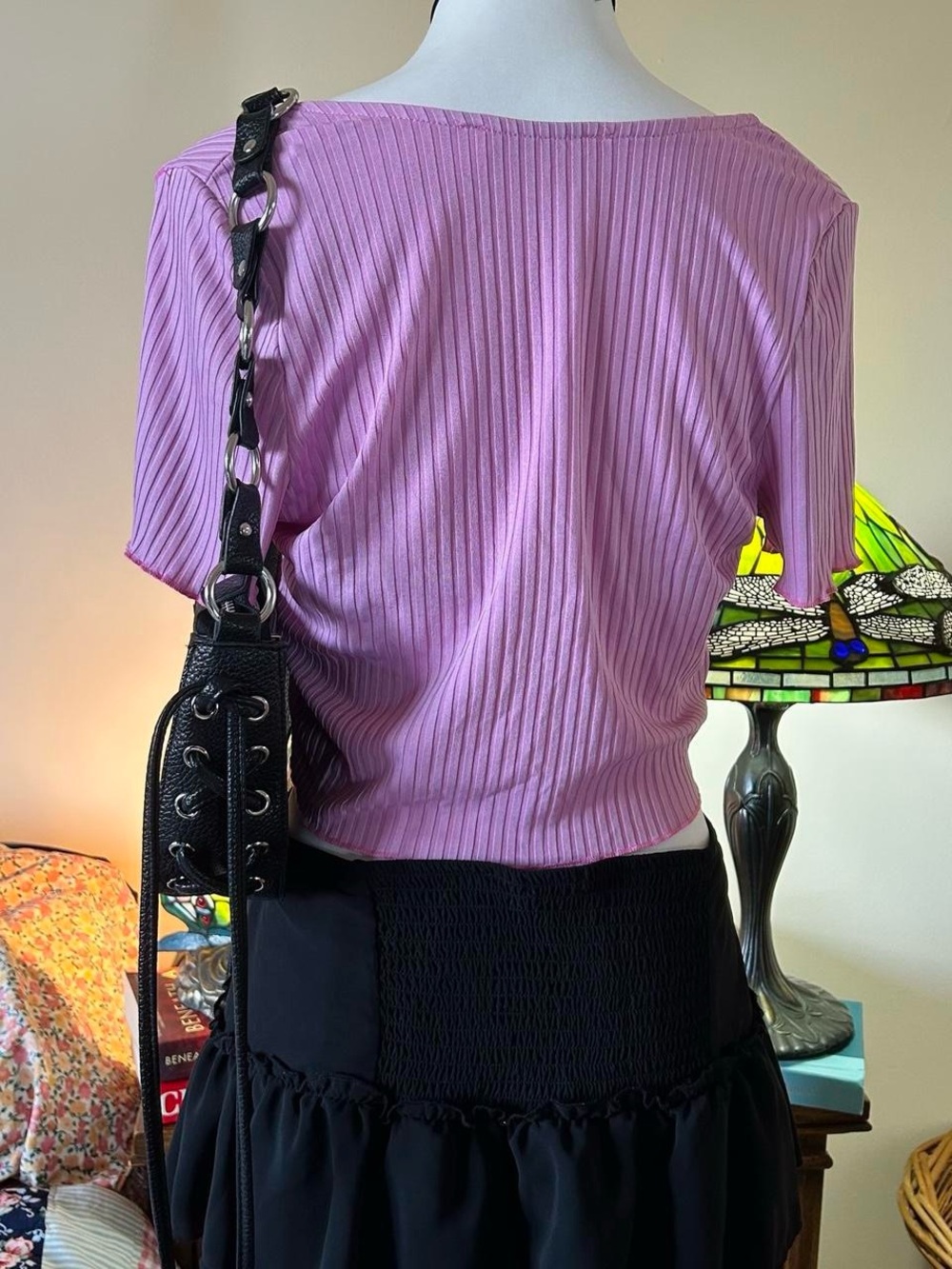 Pink Ribbed V-Neck Cropped Button Front Top - Picture 4 of 8